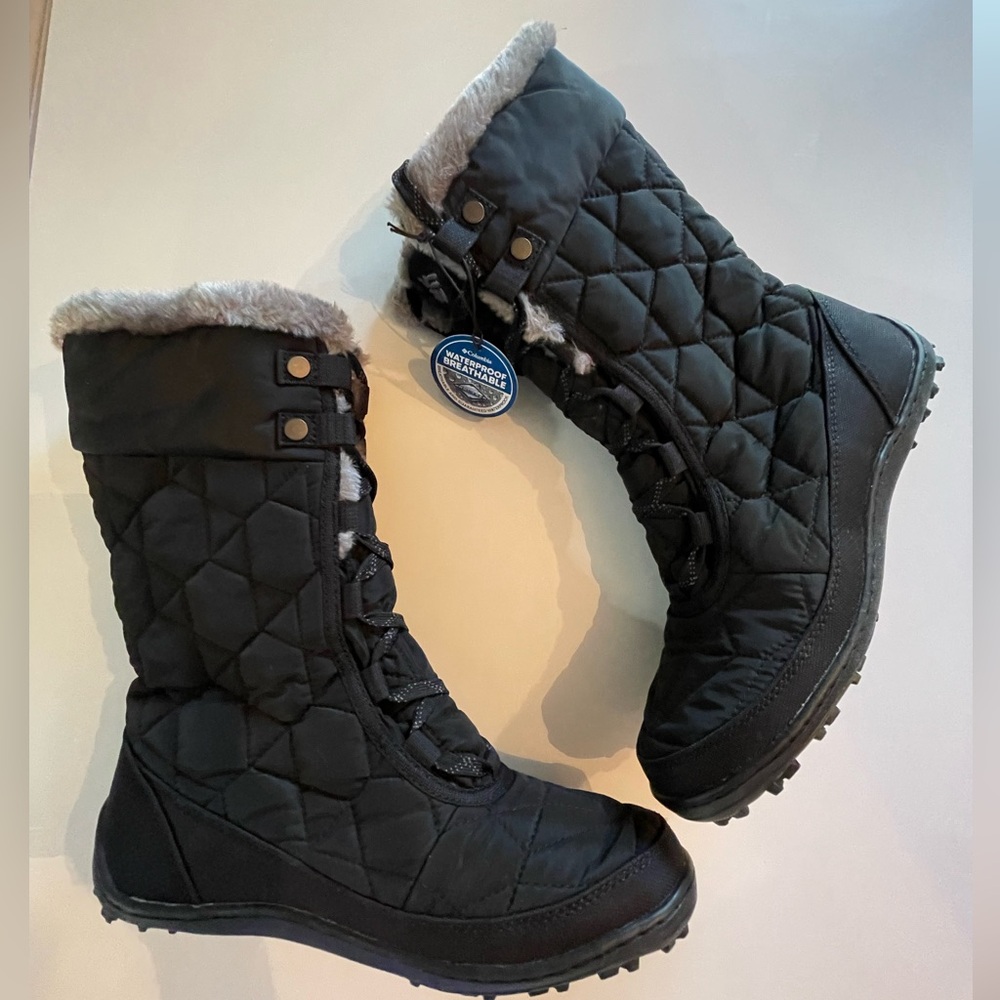 Columbia Women’s Boots 8.5